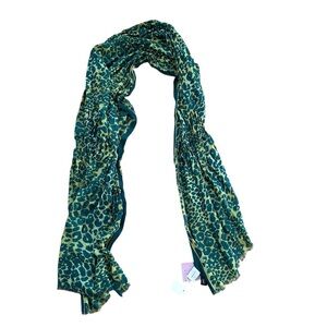 Cuccia Collection by Violet Del Mar Green & Blue Leopard Wool Blend Scarf NWT
